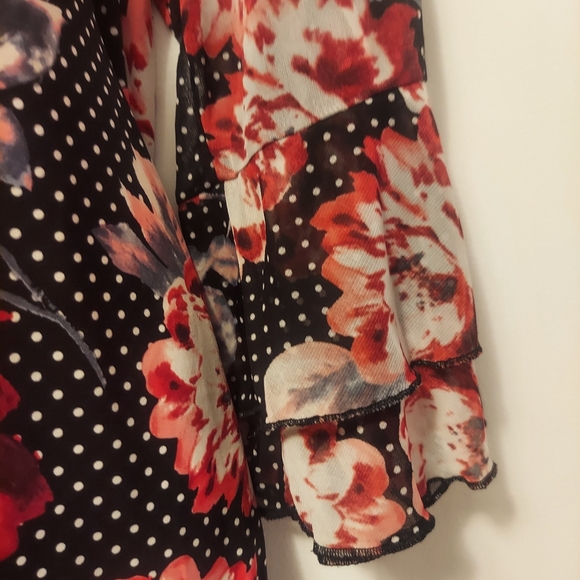 Diana Belle 3/4 Sleeve Floral Blouse size 3x - Picture 4 of 7